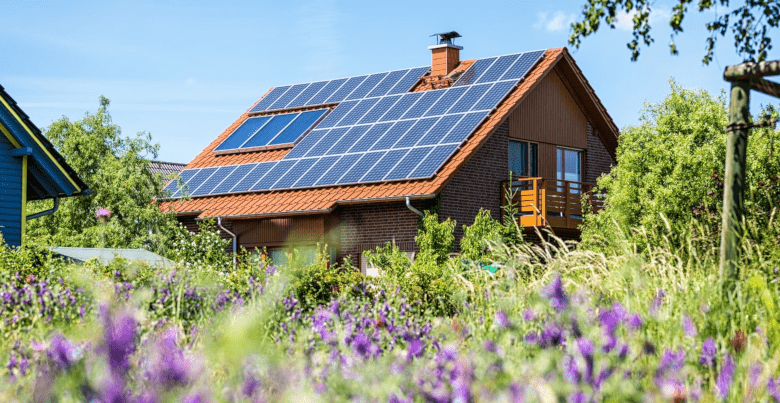Comment produire son électricité avec des panneaux solaires ?